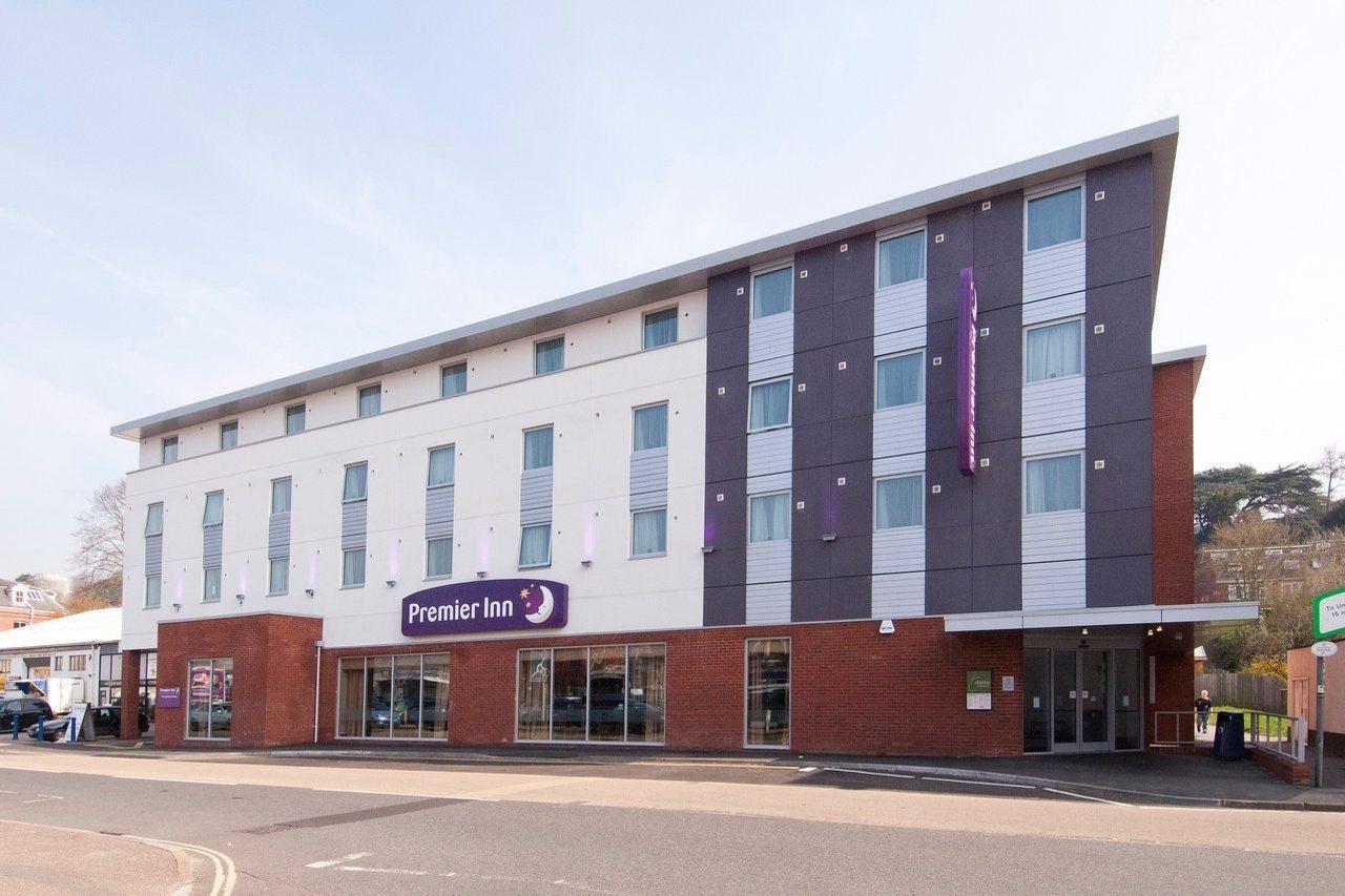 Premier Inn Exeter Central St. Davids Екстериор снимка