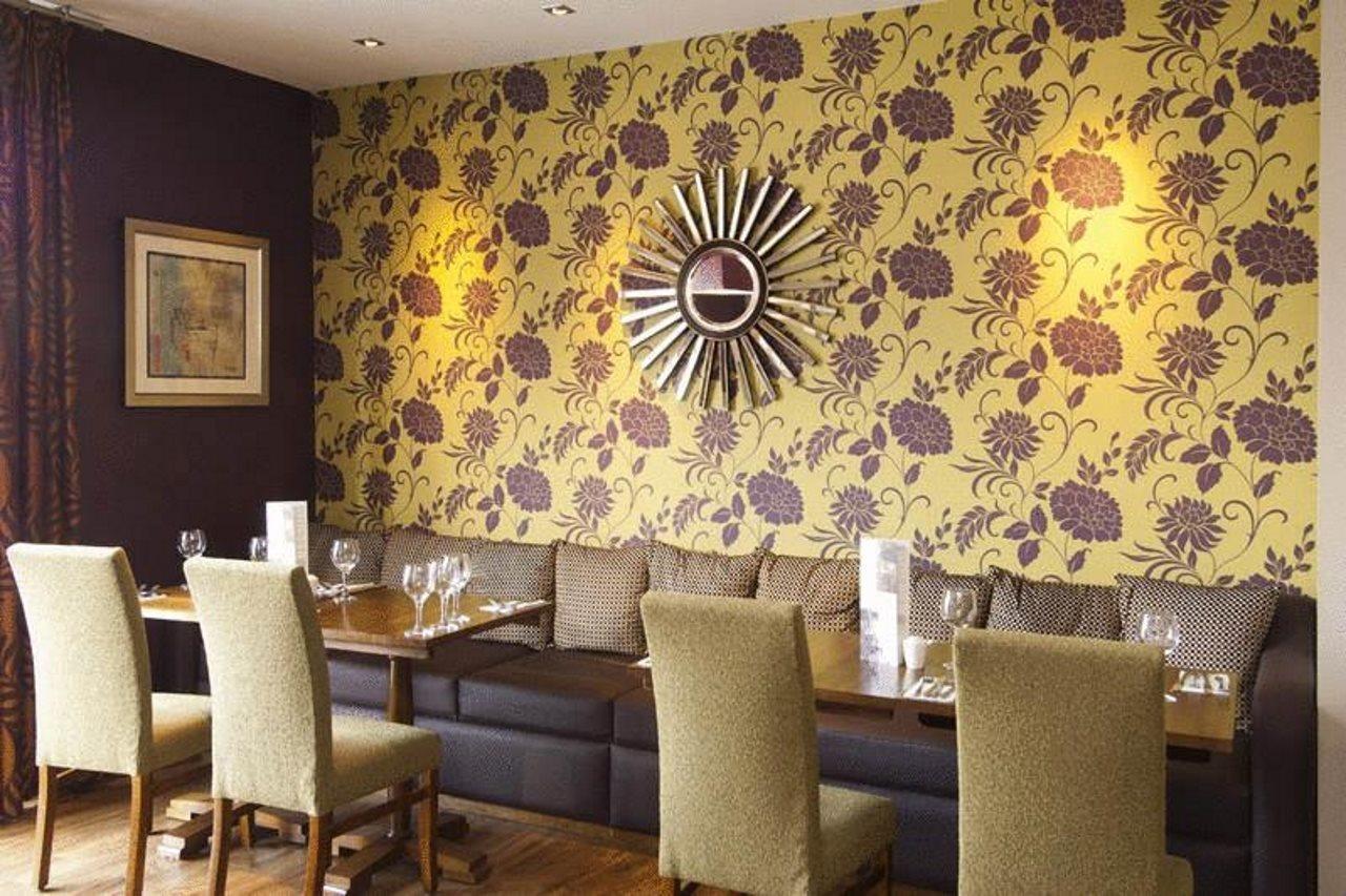 Premier Inn Exeter Central St. Davids Екстериор снимка