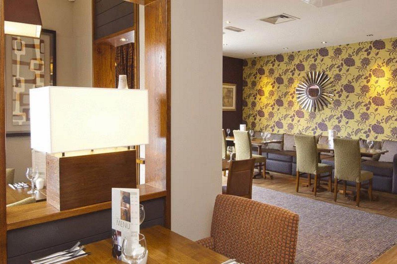 Premier Inn Exeter Central St. Davids Екстериор снимка